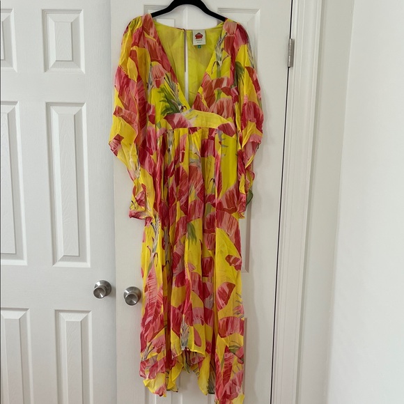 FARM Rio Dresses & Skirts - FARM Rio Sweet Jungle Kaftan Dress